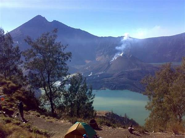 “panorama Indah Gunung Rinjani”