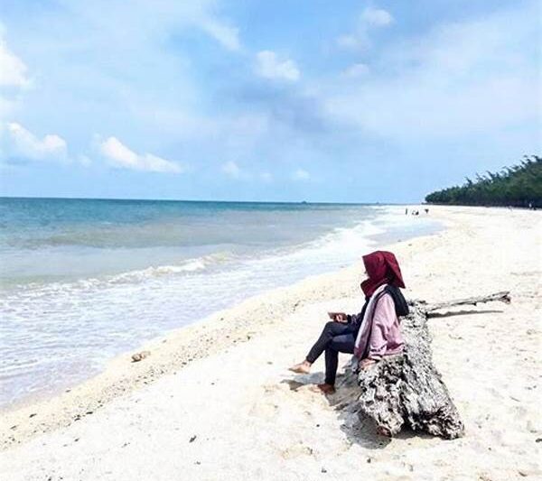 Pantai Pasir Putih Terbaik