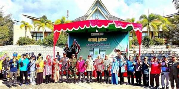 Interaksi Dengan Masyarakat Lokal Derawan