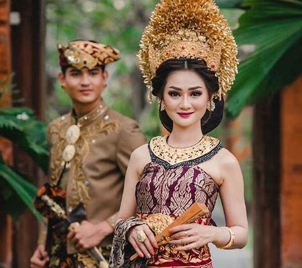 Tradisi Bali Untuk Pasangan