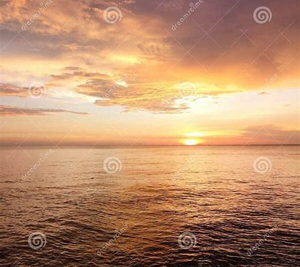 Keindahan Matahari Terbenam Pantai