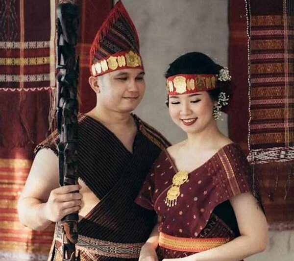Ulos Pengantin Adat Batak