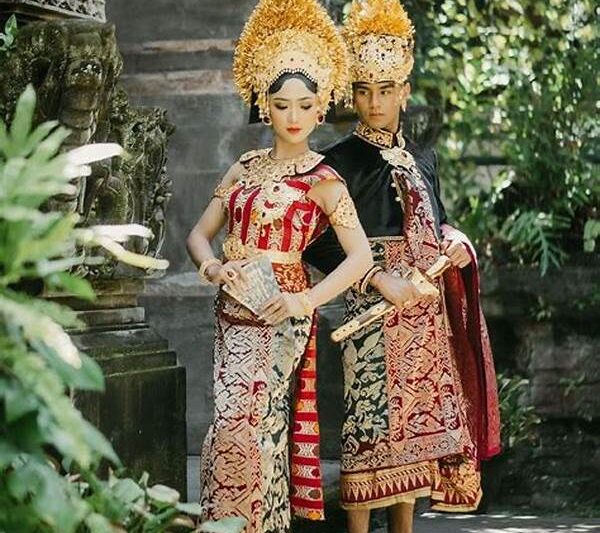“pernikahan Adat Bali Eksotis”