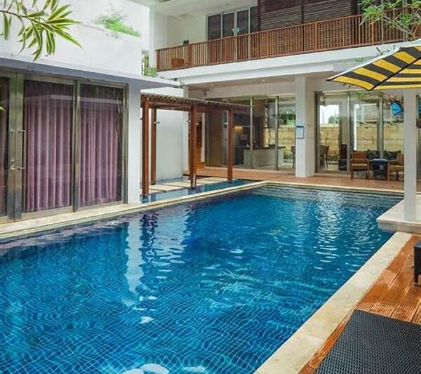 “villa Privat Dengan Kolam Renang”
