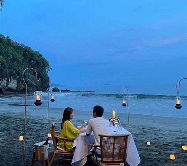 Makan Malam Romantis Pinggir Laut